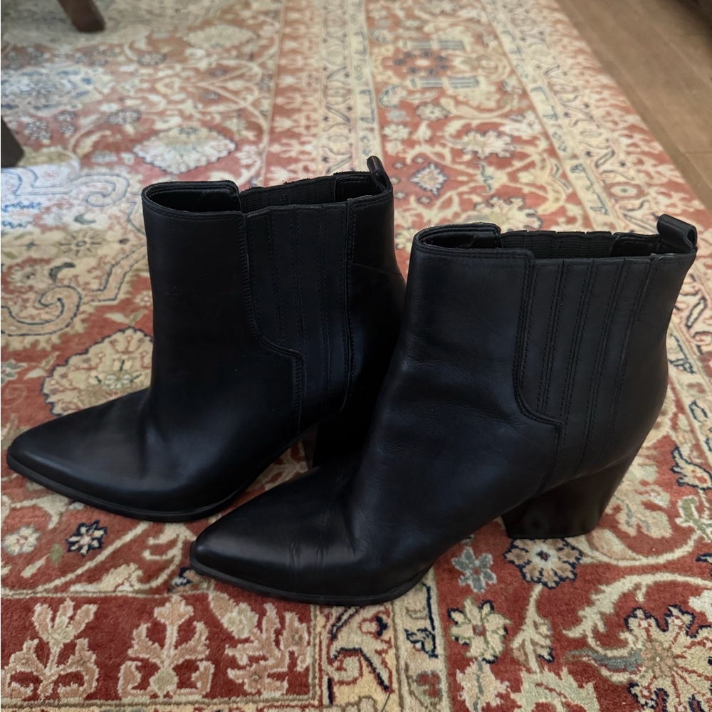 Marc Fisher Elegant Black Ankle Boots